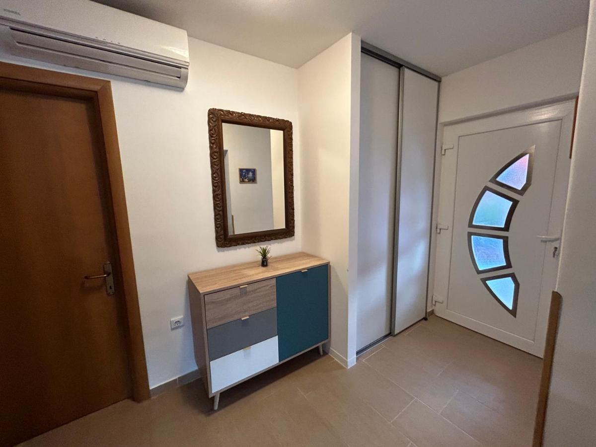 PUY Dora House With Wifi And Outdoor Swimming Pool 빌라 외부 사진