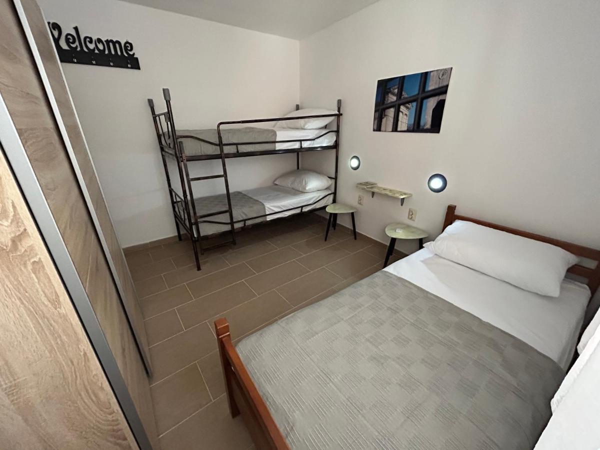 PUY Dora House With Wifi And Outdoor Swimming Pool 빌라 외부 사진